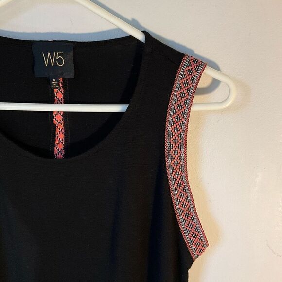 W5 Anthro Sleeveless Embroidery Edged Top. Flouncy, Boho Drape. Made in USA - Picture 7 of 10